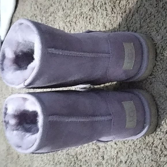 Uggs light purple boots - Picture 3 of 5
